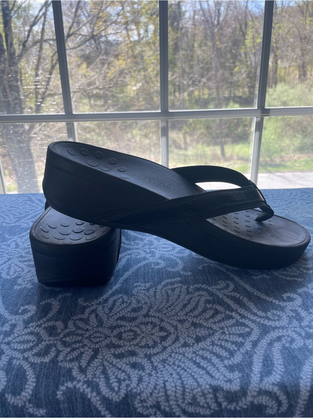 Vionic Black Wedge Platform Sandals